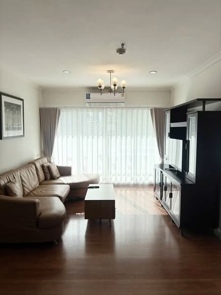 Grand Park View Asoke, Bangkok, 21 Sukhumvit Road, Khlongtoei Nua, Watthana, Bangkok, 3 Bedrooms, 120 sqm, Condo For Rent, by คุณรวีวรรณ อู่เงิน, 500222064 - DDproperty.com