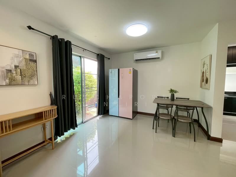 บ้านในโครงการ ให้เช่า – ใกล้ตลาดเจริญเจริญ เพียง 5 นาที ค่าเช่า 16,000 บาท / เดือน No.13H699, Chiang Mai, San Ton Pao, San Kamphaeng, Chiang Mai, 3 Bedrooms, 150 sqm, Single Detached House For Rent, by Rutchaporn Tunsiri, 500222078 - DDproperty.com