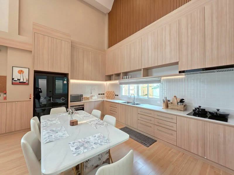 ขายวิลล่าพร้อมสระว่ายน้ำส่วนตัว 3 ห้องนอน ในพัทยาตะวันออก, ชลบุรี, บางละมุง, บางละมุง, ชลบุรี, 230 ตร.ม., วิลล่า ขาย, โดย PLC real estate, 500222084 - DDproperty.com