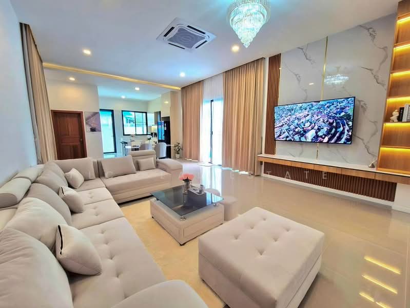 ขายบ้านวิลล่าพร้อมสระว่ายน้ำส่วนตัวหลังใหม่ในพัทยาตะวันออก, ชลบุรี, บางละมุง, บางละมุง, ชลบุรี, 240 ตร.ม., วิลล่า ขาย, โดย PLC real estate, 500222094 - DDproperty.com