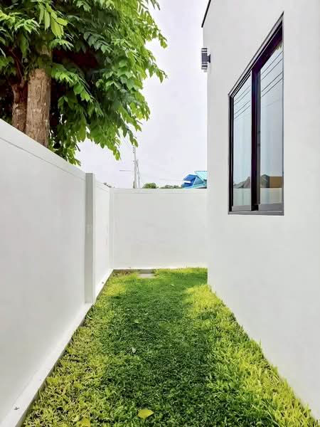 New Pool Villa House for Sale in East Pattaya, Chon Buri (Pattaya), Bang Lamung, Bang Lamung (Pattaya), Chon Buri (Pattaya), 4 Bedrooms, 240 sqm, Villa For Sale, by PLC real estate, 500222094 - DDproperty.com