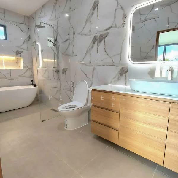 New Pool Villa House for Sale in East Pattaya, Chon Buri (Pattaya), Bang Lamung, Bang Lamung (Pattaya), Chon Buri (Pattaya), 4 Bedrooms, 240 sqm, Villa For Sale, by PLC real estate, 500222094 - DDproperty.com