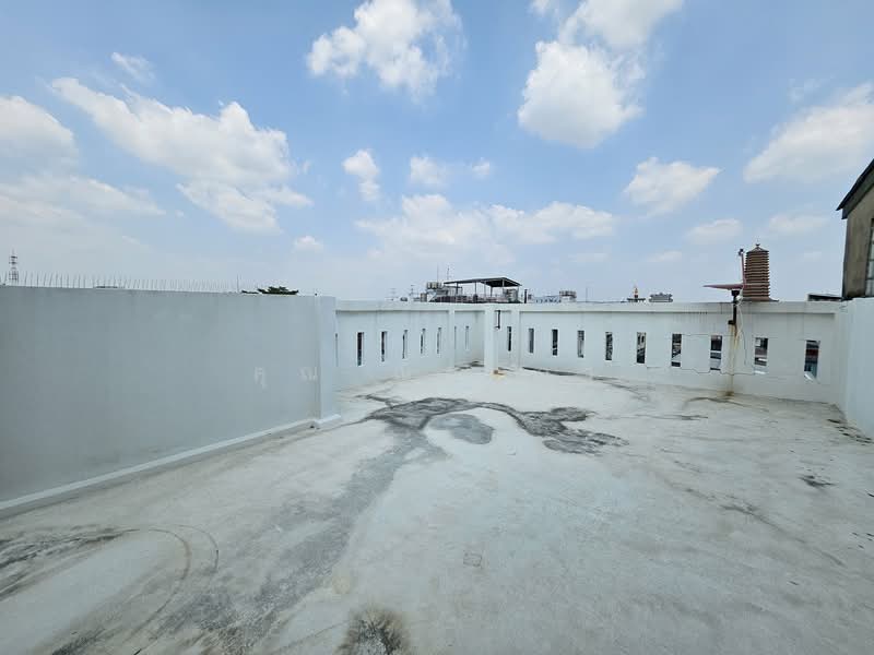 อาคารพาณิชย์ ลาดพร้าววังหิน ซอย 45, Bangkok, Khlong Sam Prawet, Lat Krabang, Bangkok, 3 Bedrooms, 870 sqm, Townhouse For Sale, by คุณ ณิชาภา, 500222106 - DDproperty.com