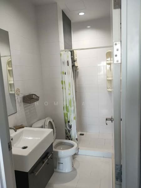 Smart Z Onnut, Bangkok, 24-1 Lat Krabang Road, Lat Krabang, Lat Krabang, Bangkok, 1 Bedroom, 30 sqm, Condo For Sale, by Homemark, 500222134 - DDproperty.com