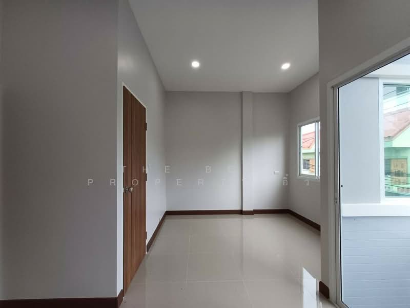 ทาวน์เฮ้าส์ลาดใหญ่ สมุทรสงคราม, Samut Songkhram, Lat Yai, Muang Samut Songkhram, Samut Songkhram, 3 Bedrooms, 100 sqm, Townhouse For Sale, by The Best Property อิ๋ว, 500222160 - DDproperty.com