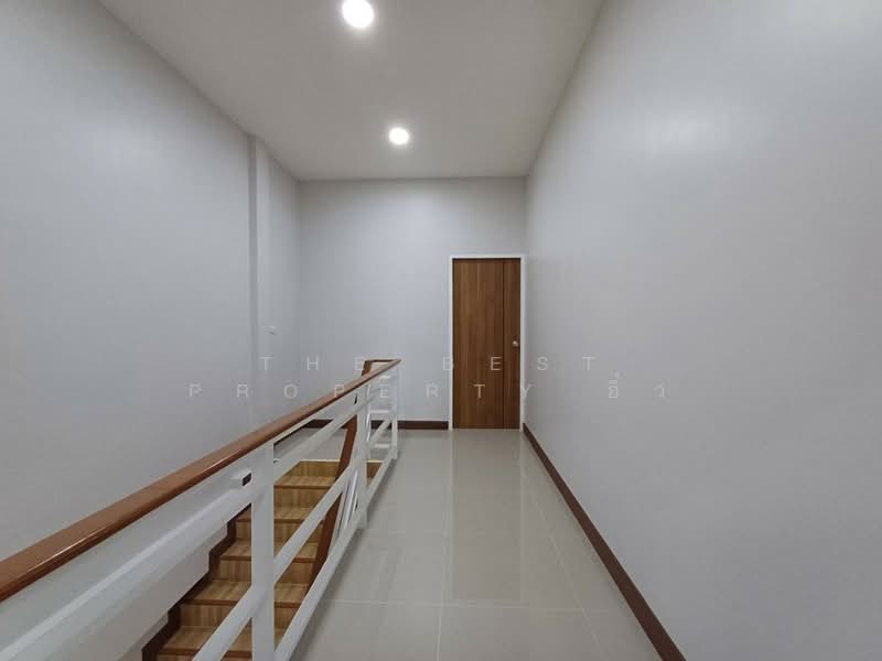 ทาวน์เฮ้าส์ลาดใหญ่ สมุทรสงคราม, Samut Songkhram, Lat Yai, Muang Samut Songkhram, Samut Songkhram, 3 Bedrooms, 100 sqm, Townhouse For Sale, by The Best Property อิ๋ว, 500222160 - DDproperty.com