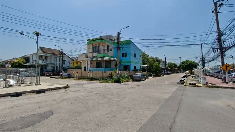 กราฟฟิค เพลส (Graphic Place) ซอยเทพารักษ์22, สมุทรปราการ, ถนนเทพารักษ์, บางเสาธง, บางเสาธง, สมุทรปราการ, 150 ตร.ม., บ้านแฝด ขาย, โดย คุณ ปมิตา เมืองสีหะชัย (เปมล์), 500222169 - DDproperty.com