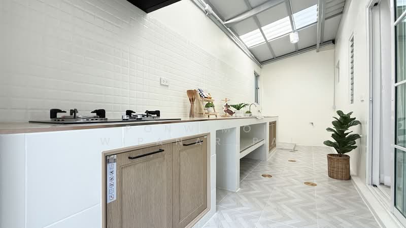 Villette Lite Pattanakarn, Bangkok, Soi Phatthanakan 38, Phatthanakan Road, Suan Luang, Suan Luang, Bangkok, 3 Bedrooms, 140 sqm, Townhouse For Sale, by Ponwimol Wipanarapai, 500222170 - DDproperty.com