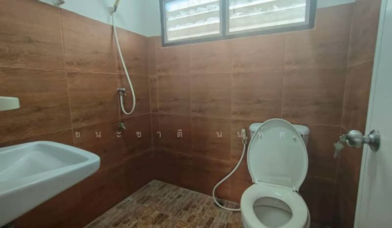 โชคชัย 4 ซอย 36, Bangkok, Lat Phrao, Lat Phrao, Bangkok, 2 Bedrooms, 92 sqm, Townhouse For Sale, by ชนะชาติ นนท์ตา, 500222177 - DDproperty.com