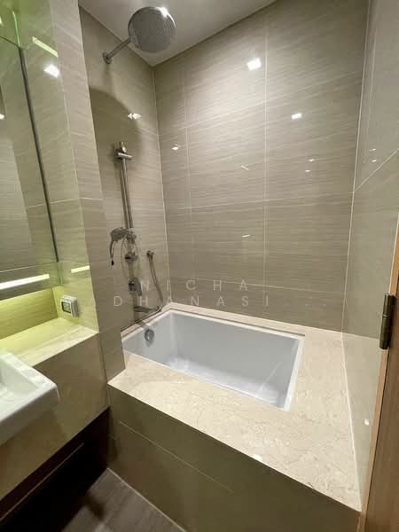 Noble BE33, Bangkok, 19 Soi Sukhumvit 33, Khlong Tan Nua, Watthana, Bangkok, 1 Bedroom, 35 sqm, Condo For Rent, by Nicha Vadhanasiriyakorn, 500222179 - DDproperty.com