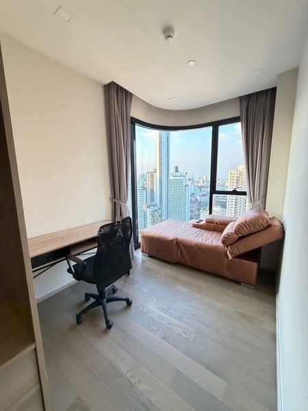 ASHTON Asoke, Bangkok, 131 Asoke Montri Road, Khlongtoei Nua, Watthana, Bangkok, 2 Bedrooms, 47 sqm, Condo For Rent, by Juthabhorn Uppachit (Amy), 500222191 - DDproperty.com