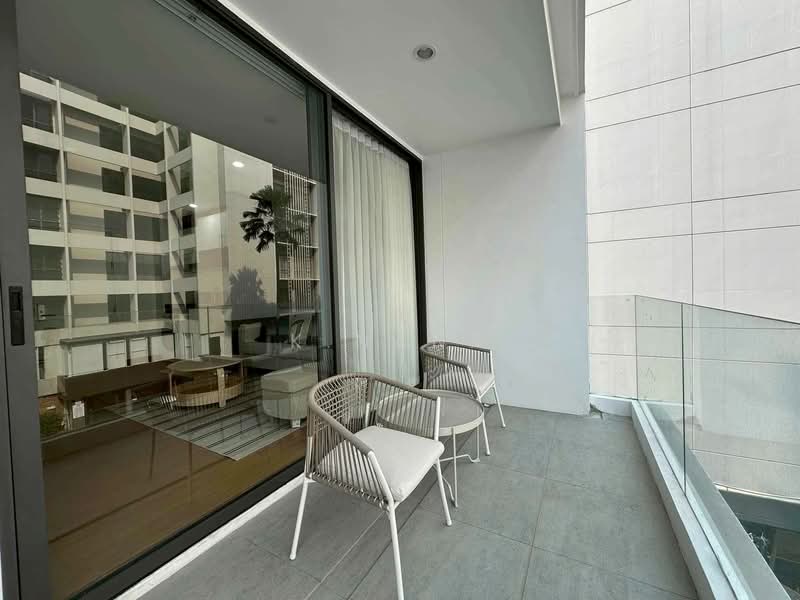 For Rent - 6th Avenue Sukhumvit 15, Bangkok