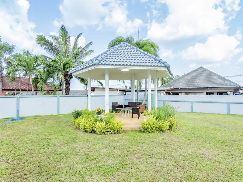 Pool Villa for Sale Bang Saray Large Land Quiet Living, Chon Buri (Pattaya), Bang Lamung, Bang Lamung (Pattaya), Chon Buri (Pattaya), 3 Bedrooms, 315 sqm, Villa For Sale, by PLC real estate, 500222198 - DDproperty.com