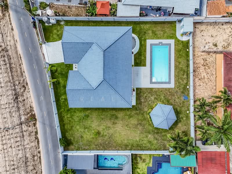 Pool Villa for Sale Bang Saray Large Land Quiet Living, Chon Buri (Pattaya), Bang Lamung, Bang Lamung (Pattaya), Chon Buri (Pattaya), 3 Bedrooms, 315 sqm, Villa For Sale, by PLC real estate, 500222198 - DDproperty.com
