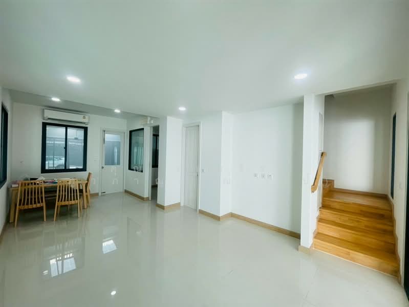 ดรีม พรีว่า ราชพฤกษ์ สวนผัก 32 ( Dream Priva ), Nonthaburi, Mahasawat, Bang Kruai, Nonthaburi, 4 Bedrooms, 140 sqm, Townhouse For Sale, by คุณ เขมจิรา ภูวภาณุภรณ์ (เป้), 500222212 - DDproperty.com