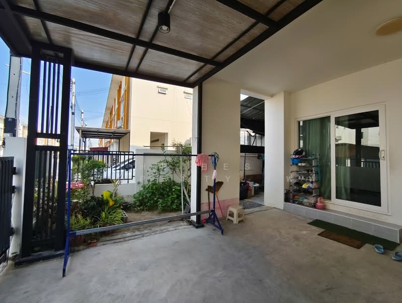 เก้ามงคลวิลเลจ พุทธมณฑลสาย5-ไร่ขิง34, Nakhon Pathom, Rai Khing, Sam Phran, Nakhon Pathom, 3 Bedrooms, 118 sqm, Townhouse For Sale, by The Best Property จิฟฟี่, 500222214 - DDproperty.com