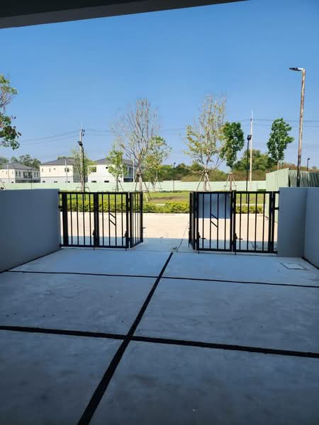 Natura Trend Prachauthit 90 : เนเชอร่า เทรนด์ ประชาอุทิศ 90, สมุทรปราการ, ซอย ประชาอุทิศ 90 ถนนประชาอุทิศ, บ้านคลองสวน, พระสมุทรเจดีย์, สมุทรปราการ, 127 ตร.ม., ทาวน์เฮ้าส์ ขาย, โดย กุ้ง, 500222226 - DDproperty.com