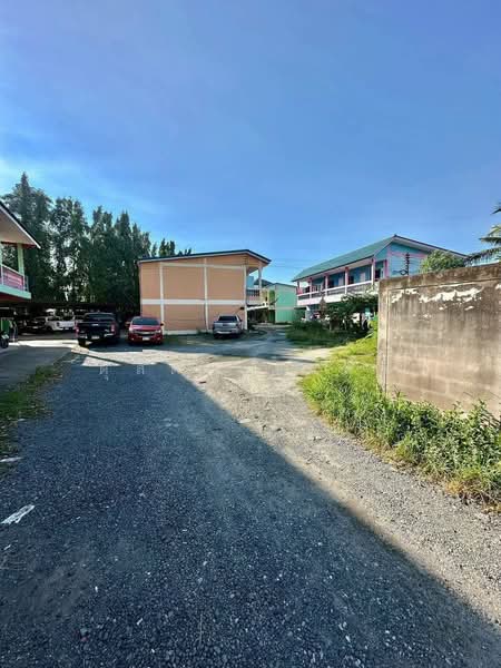 For Sale - ขายกิจการหอพักแถมบ้าน 1 หลังขนาด 1 ไร่ พักัด อ่างอุดม แหลมฉบัง ศรีราชา, Chon Buri (Pattaya)