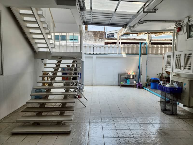 รามอินทรา, Bangkok, Ram Inthra, Khan Na Yao, Bangkok, 10+ Bedrooms, 630 sqm, Single Detached House For Sale, by ที่ทางอสังหา, 500222245 - DDproperty.com