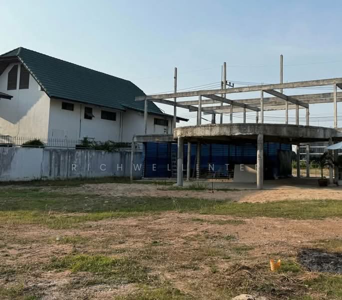 ขายที่ดินนาเกลือ พัทยาถมแล้วพร้อมสิ่งปลูกสร้าง 258 ตรว. แปลงหัวมุมติดถ.ทางรถไฟใกล้เทอร์มินอล21 พัทยา, ชลบุรี, นาเกลือ, บางละมุง, ชลบุรี, 1,032 ตร.ม., ที่ดิน ขาย, โดย richwellinter, 500222250 - DDproperty.com