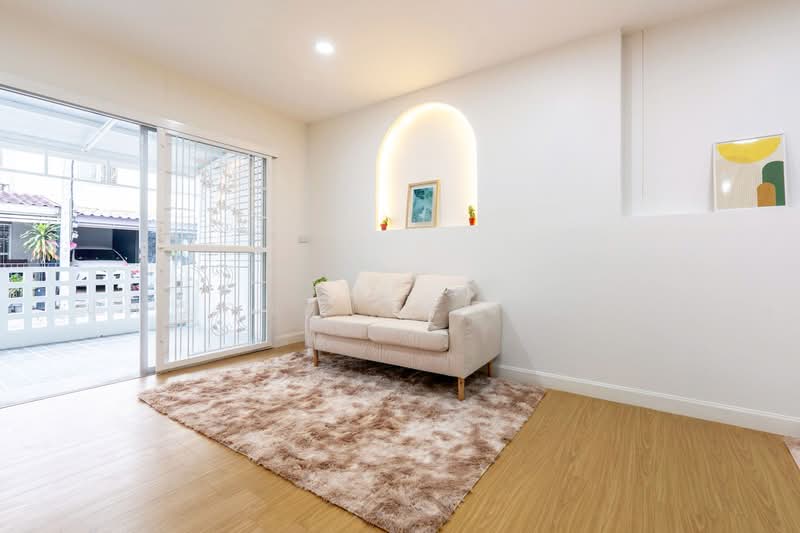 Baan Pruksa 74/1 Srinakarin-Thepharak : บ้านพฤกษา 74/1 ศรีนครินทร์-เทพารักษ์, สมุทรปราการ, ถนนศรีนครินทร์, บางเมือง, เมืองสมุทรปราการ, สมุทรปราการ, 90 ตร.ม., ทาวน์เฮ้าส์ ขาย, โดย ปุณณภา นารานนทชัย, 500222252 - DDproperty.com