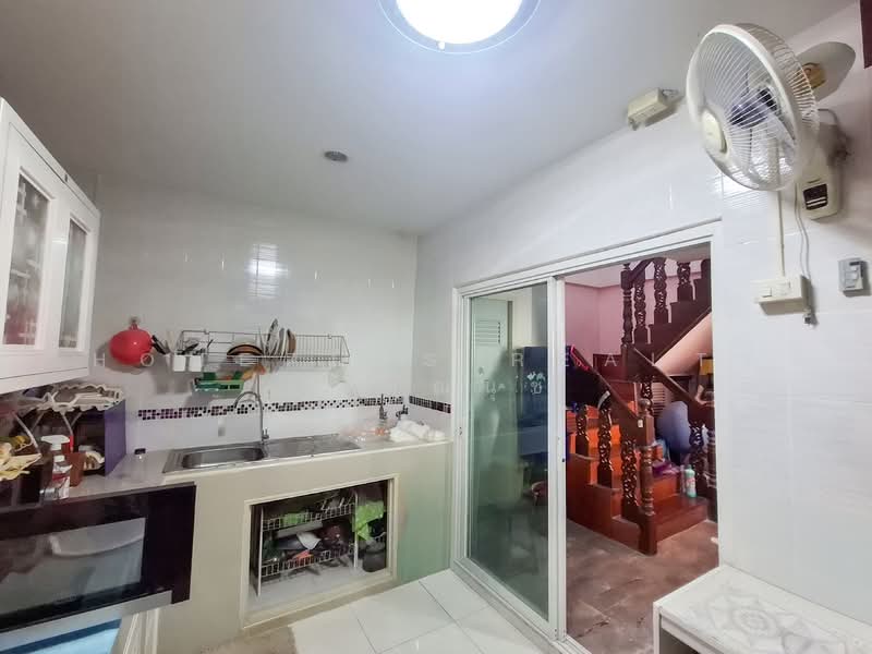 Baan Sinthon Rangsit : บ้านสินธรรังสิต, ปทุมธานี, บางพูน, เมืองปทุมธานี, ปทุมธานี, 220 ตร.ม., บ้านเดี่ยว ขาย, โดย HOMEPLUS REALTY - คุณนุช, 500222257 - DDproperty.com