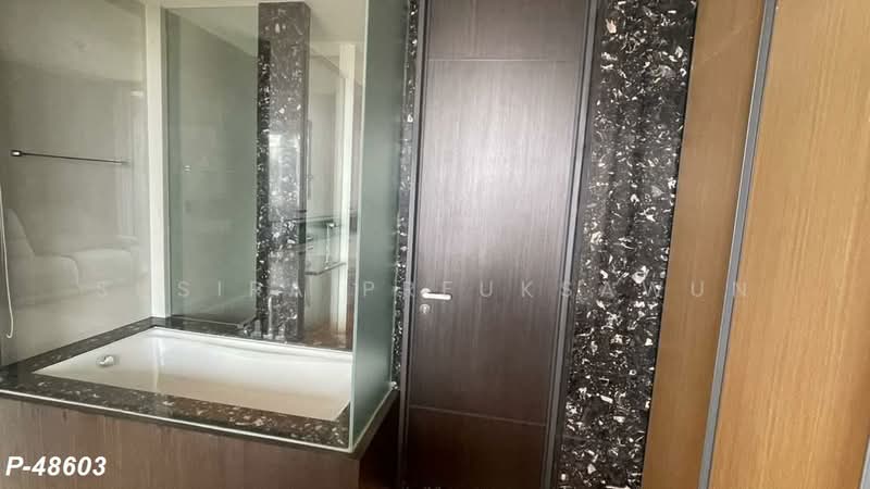 BEATNIQ Sukhumvit 32, Bangkok, Soi Sukhumvit 32, Sukhumvit Road, Khong Tan, Khlong Toei, Bangkok, 1 Bedroom, 57 sqm, Condo For Rent, by Susira Preuksawun, 500222264 - DDproperty.com