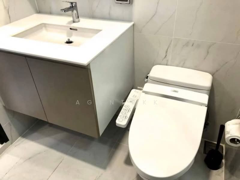 Chewathai Residence Asoke, Bangkok, 222 Asok-Din Daeng Road, Makkasan, Ratchathewi, Bangkok, 1 Bedroom, 30 sqm, Condo For Rent, by Agentbkk, 500222269 - DDproperty.com