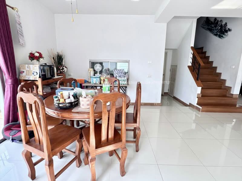 ขายบ้านเดี่ยวหลังใหญ่พร้อมอยู่ ม.ไลฟ์แอทบางละมุง ชลบุรี, Chon Buri (Pattaya), Ta Khian Tia, Bang Lamung (Pattaya), Chon Buri (Pattaya), 3 Bedrooms, 180 sqm, Single Detached House For Sale, by Dusit Saengfa, 500222323 - DDproperty.com