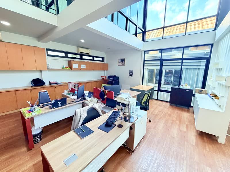 ขายบ้าน,ออฟฟิศ,สำนักงาน,โกดัง ลำลูกกาคลอง4 (ซ.ลำลูกกา34/2) ครบในที่เดียว, Pathum Thani, ลำลูกกา, Lat Sawai, Lam Luk Ka, Pathum Thani, 4 Bedrooms, 1,664 sqm, Single Detached House For Sale, by Wasan Wasati, 500222325 - DDproperty.com