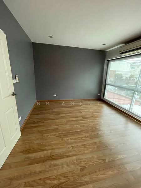 Villette City Pattanakarn 38, Bangkok, Phatthanakan Road, Prawet, Prawet, Bangkok, 4 Bedrooms, 170 sqm, Townhouse For Sale, by NR AGENT, 500222333 - DDproperty.com