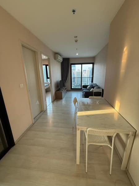 Life Asoke, Bangkok, Asoke-Dindang Road, Bang Kapi, Huai Khwang, Bangkok, 2 Bedrooms, 55 sqm, Condo For Rent, by Agentbkk, 500222364 - DDproperty.com