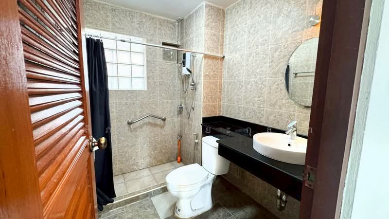 For Sale - หมู่บ้านเคหะนคร 3 ซอยพัฒนาการ 50, Bangkok