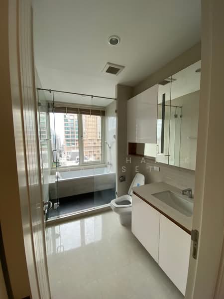 Q Langsuan, Bangkok, 54 Soi Langsuan, Langsuan Road, Lumphini, Pathum Wan, Bangkok, 2 Bedrooms, 106 sqm, Condo For Rent, by Hathaichanok Saenset, 500222397 - DDproperty.com