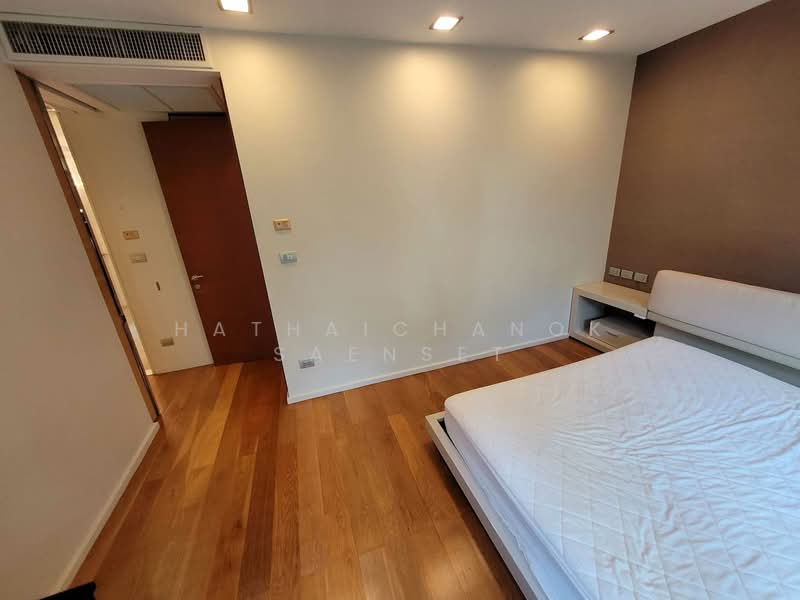 Ficus Lane, Bangkok, Soi Sukhumvit 44/1, Phra Kanong, Khlong Toei, Bangkok, 2 Bedrooms, 199 sqm, Condo For Rent, by Hathaichanok Saenset, 500222402 - DDproperty.com