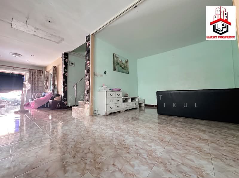 FuangFah Villa 15 : เฟื่องฟ้า วิลล่า 15, สมุทรปราการ, แพรกษาใหม่, เมืองสมุทรปราการ, สมุทรปราการ, 120 ตร.ม., ทาวน์เฮ้าส์ ขาย, โดย Kanyaphat Phattararittikul, 500222409 - DDproperty.com