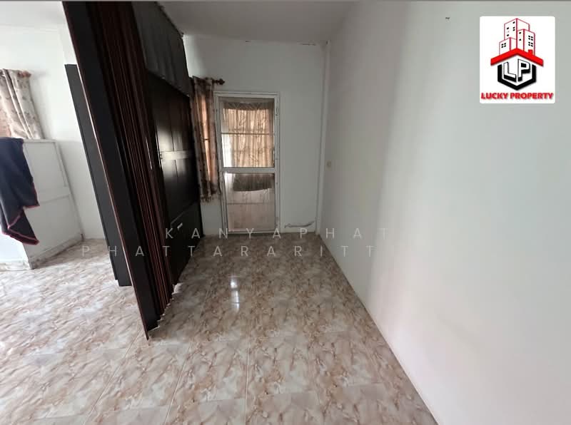 FuangFah Villa 15 : เฟื่องฟ้า วิลล่า 15, สมุทรปราการ, แพรกษาใหม่, เมืองสมุทรปราการ, สมุทรปราการ, 120 ตร.ม., ทาวน์เฮ้าส์ ขาย, โดย Kanyaphat Phattararittikul, 500222409 - DDproperty.com