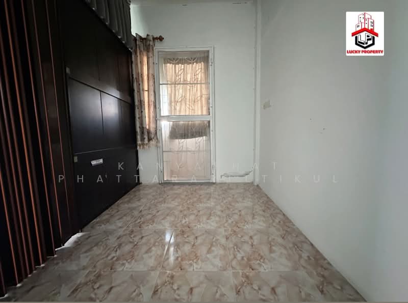 FuangFah Villa 15, Samut Prakan, Phreak Sa Mai, Muang Samut Prakarn, Samut Prakan, 2 Bedrooms, 120 sqm, Townhouse For Sale, by Kanyaphat Phattararittikul, 500222409 - DDproperty.com