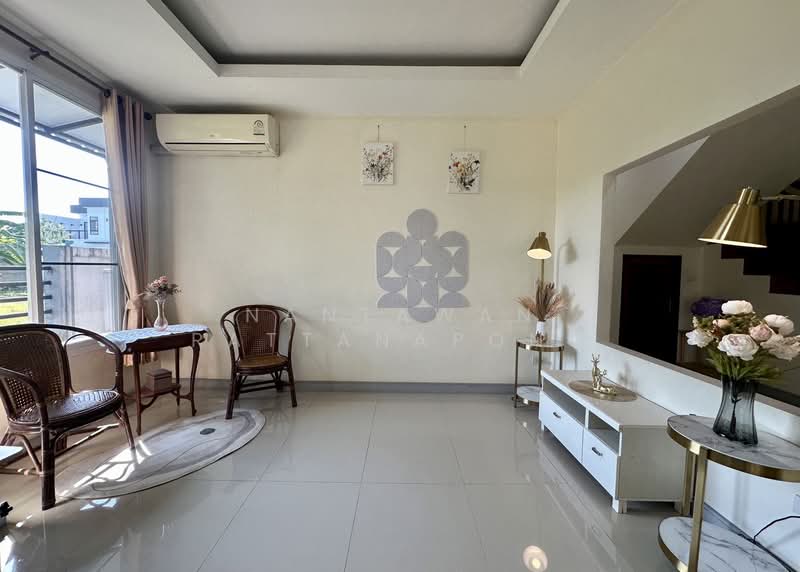 World Club Land : บ้านเวิลด์คลับแลนด์, เชียงใหม่, ถนน เชียงใหม่-หางดง, หนองควาย, หางดง, เชียงใหม่, 200 ตร.ม., บ้านแฝด ให้เช่า, โดย Nantawan Rattanapong, 500222423 - DDproperty.com