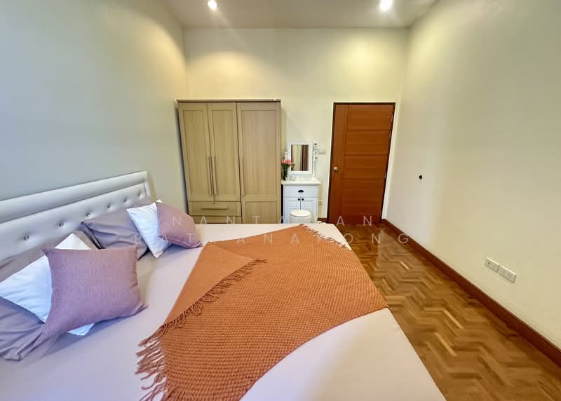 World Club Land, Chiang Mai, Chiang Mai-Hang Dong Road, Nong Kwai, Hang Dong, Chiang Mai, 3 Bedrooms, 200 sqm, Semi-Detached House (Twin House) For Rent, by Nantawan Rattanapong, 500222423 - DDproperty.com