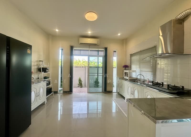 World Club Land : บ้านเวิลด์คลับแลนด์, เชียงใหม่, ถนน เชียงใหม่-หางดง, หนองควาย, หางดง, เชียงใหม่, 200 ตร.ม., บ้านแฝด ให้เช่า, โดย Nantawan Rattanapong, 500222423 - DDproperty.com