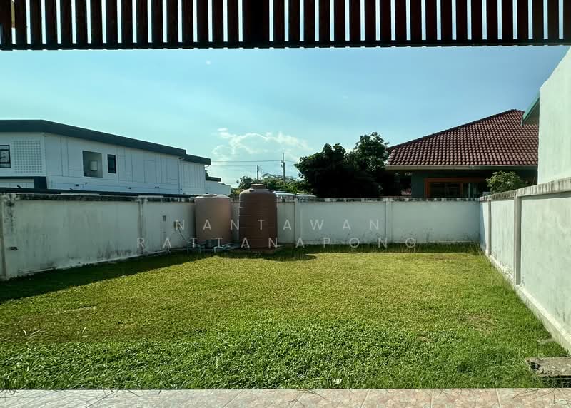 World Club Land : บ้านเวิลด์คลับแลนด์, เชียงใหม่, ถนน เชียงใหม่-หางดง, หนองควาย, หางดง, เชียงใหม่, 200 ตร.ม., บ้านแฝด ให้เช่า, โดย Nantawan Rattanapong, 500222423 - DDproperty.com