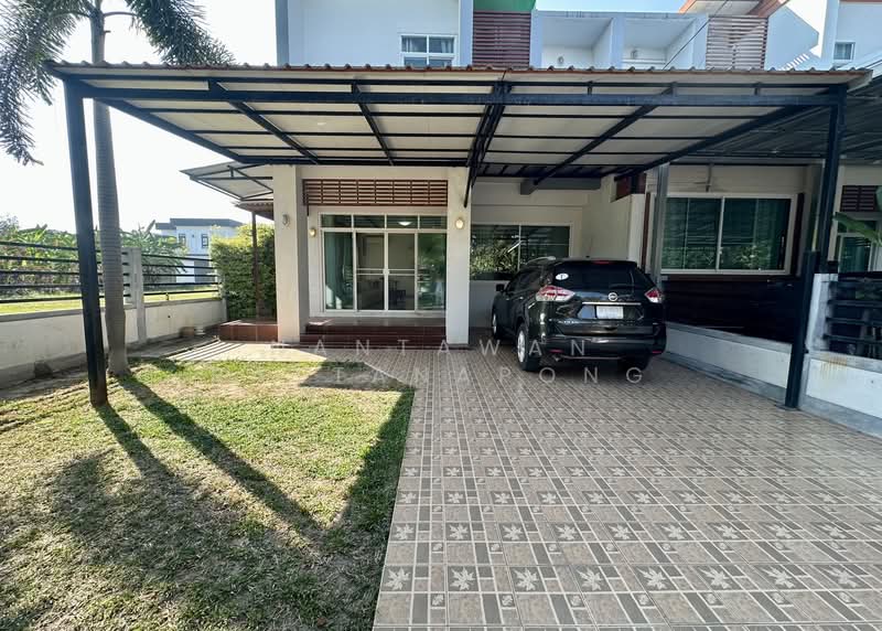 World Club Land, Chiang Mai, Chiang Mai-Hang Dong Road, Nong Kwai, Hang Dong, Chiang Mai, 3 Bedrooms, 200 sqm, Semi-Detached House (Twin House) For Rent, by Nantawan Rattanapong, 500222423 - DDproperty.com