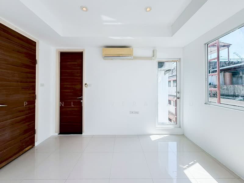 Supalai Prima Riva, Bangkok, Chong Nonsi, Yan Nawa, Bangkok, , 218 sqm, Shophouse For Rent, by พูนฤทธิ์ วีรภากุล, 500222426 - DDproperty.com