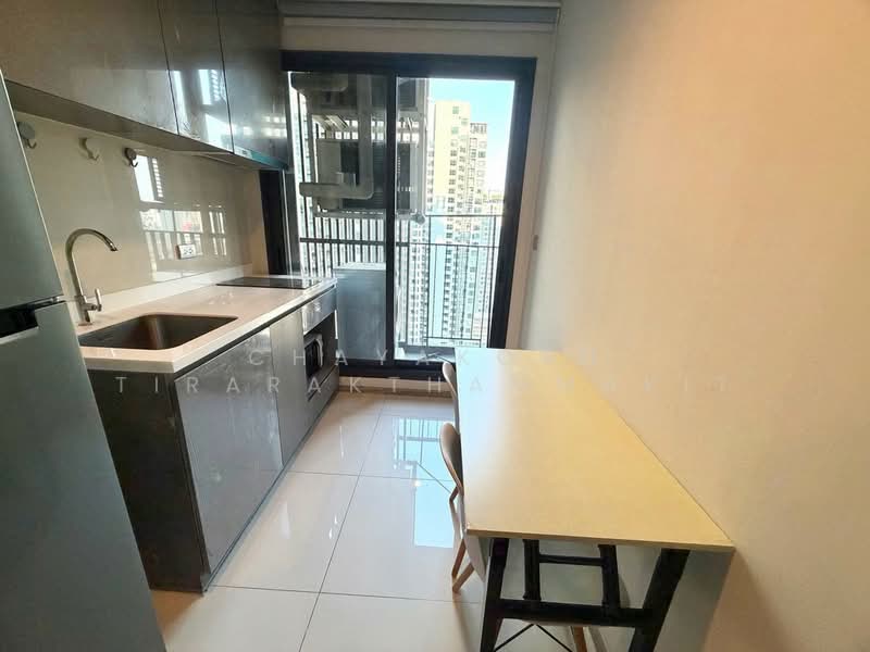 Life Asoke Hype, Bangkok, 339 Chaturathit Rd, Makkasan, Ratchathewi, Bangkok, 1 Bedroom, 33 sqm, Condo For Rent, by Chayakorn Tirarakthammakit, 500222431 - DDproperty.com