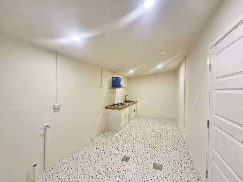 บ้านรีโนเวทใหม่ โซนเทพารักษ์ แพรกษา เมืองสมุทรปราการ, สมุทรปราการ, แพรกษา, เมืองสมุทรปราการ, สมุทรปราการ, 109 ตร.ม., ทาวน์เฮ้าส์ ขาย, โดย ปุณณภา นารานนทชัย, 500222432 - DDproperty.com