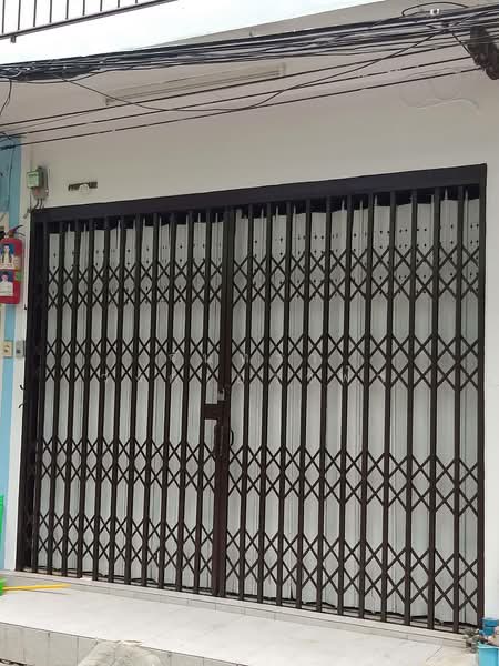 ให้เช่า - อาคารพาณิชย์ ซอยเจริญนคร 18, กรุงเทพ