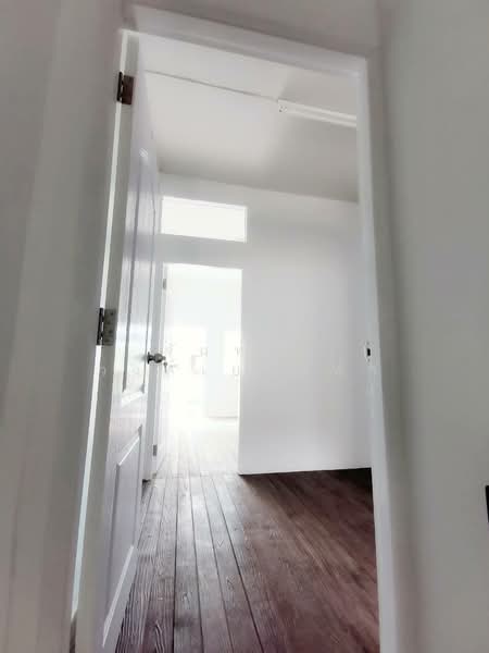 ็House for rent, Bangkok, เจริญนคร, Bang Lam Phu Lang, Khlong San, Bangkok, 2 Bedrooms, 164 sqm, Townhouse For Rent, by Chantra Wongyaofa, 500222440 - DDproperty.com