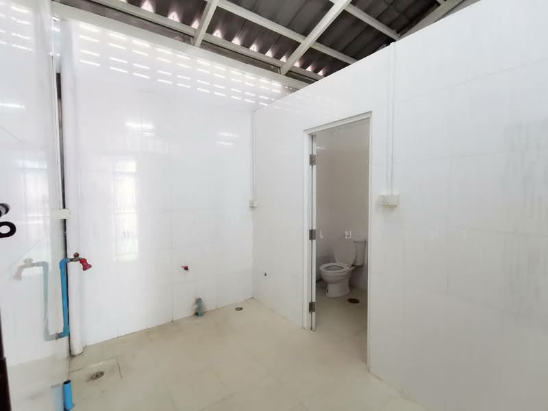 ให้เช่า - อาคารพาณิชย์ ซอยเจริญนคร 18, กรุงเทพ