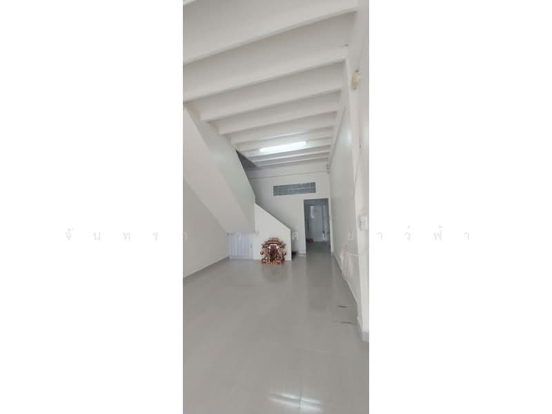 ็House for rent, Bangkok, เจริญนคร, Bang Lam Phu Lang, Khlong San, Bangkok, 2 Bedrooms, 164 sqm, Townhouse For Rent, by Chantra Wongyaofa, 500222440 - DDproperty.com